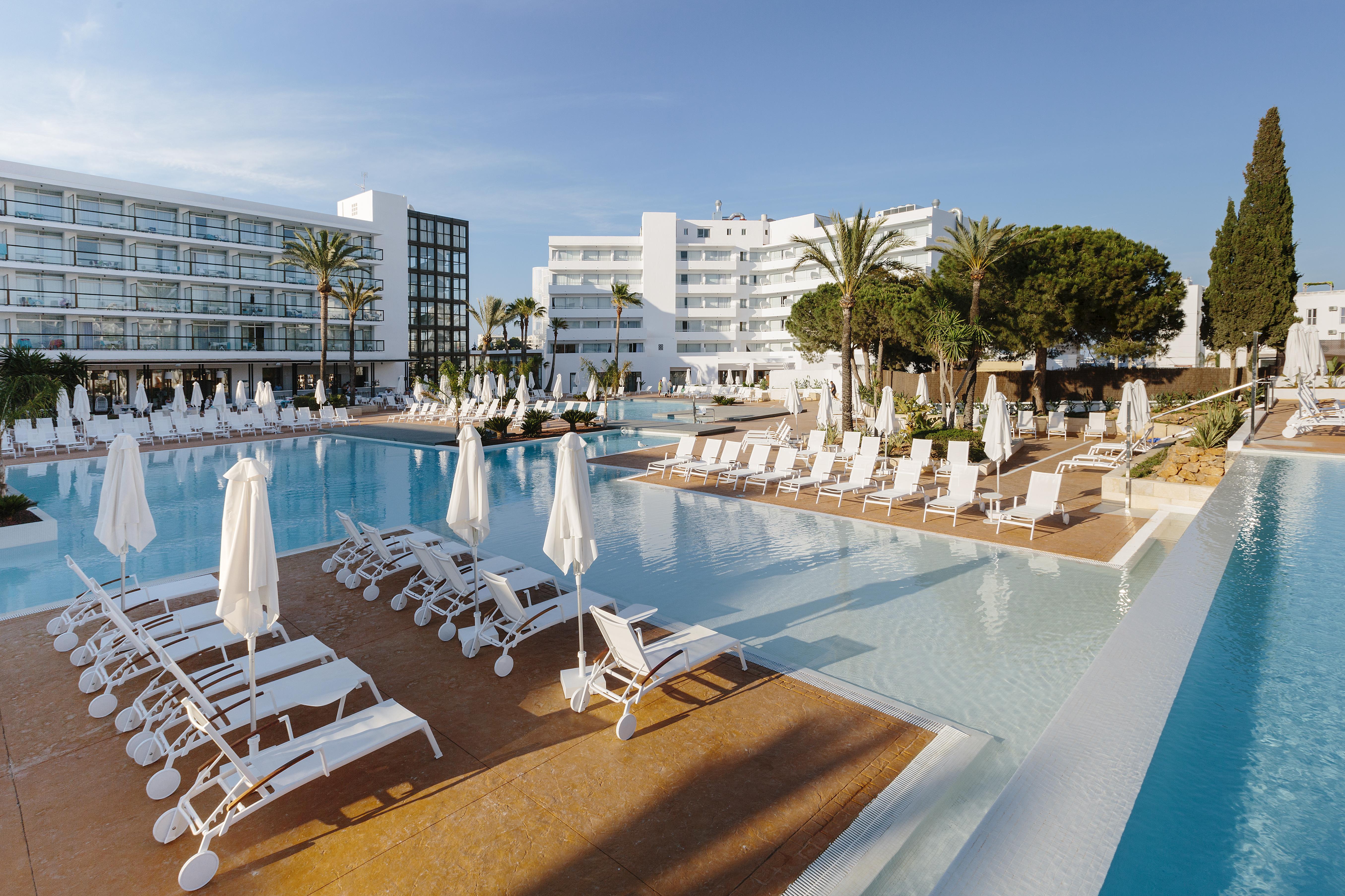 ホテル Aluasoul Ibiza - Adults Only Es Cana エクステリア 写真
